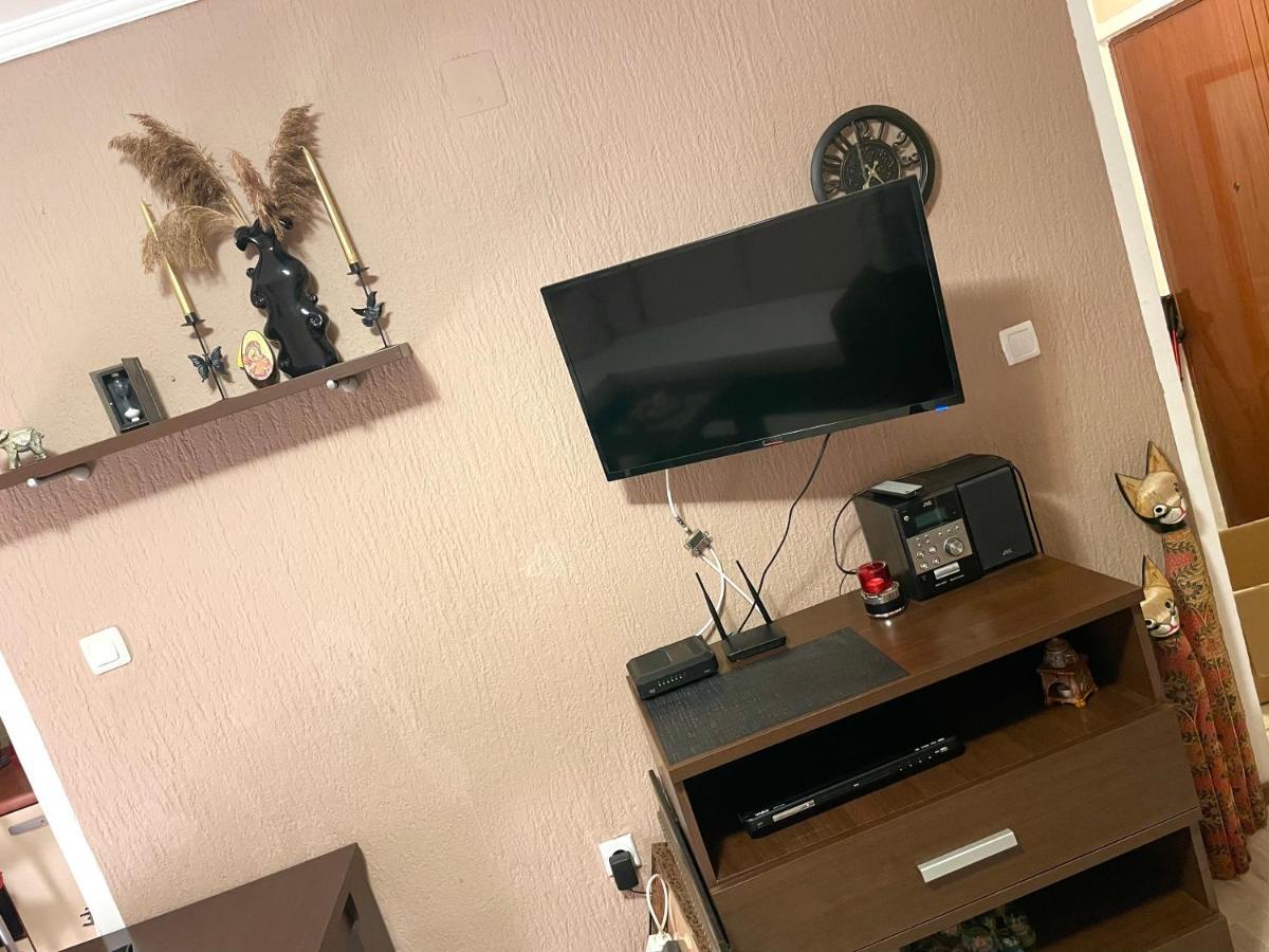 Studio Apartment For Rent In ブドヴァ エクステリア 写真